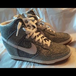 Nike Liberty London Dunk Sky Hi Size 10